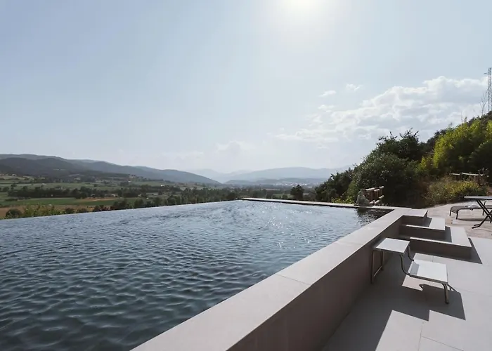 Masia Boutique Con Infinity Pool